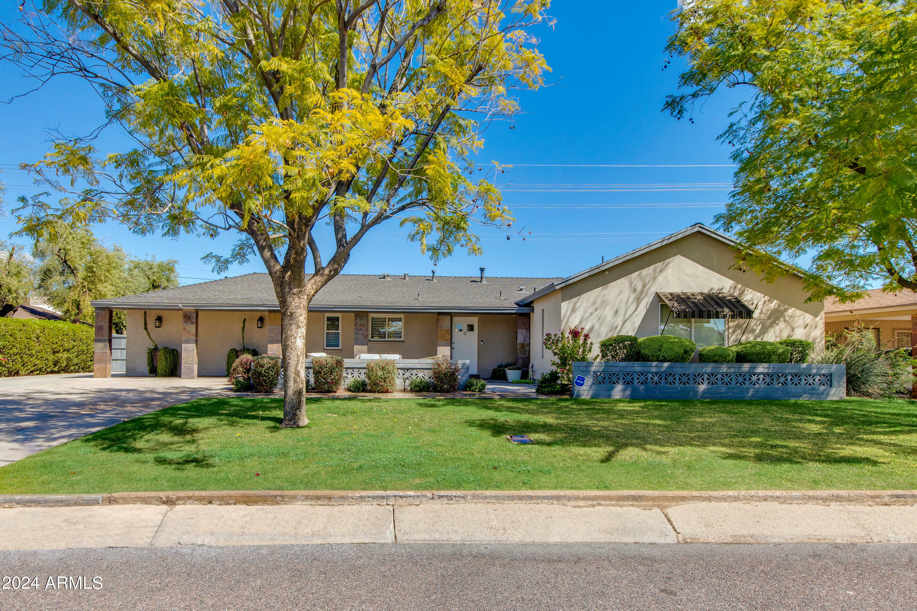Property Photo: 3228 E Missouri Avenue AZ 85018