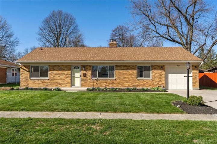 921 Hollendale Drive  Kettering OH 45429 photo