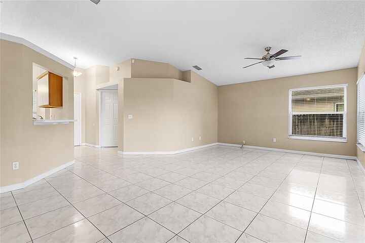 Property Photo:  1927 Shannon Lane  FL 32703 