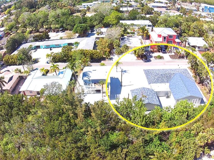 Property Photo:  608 Saint Judes Dr  FL 34228 
