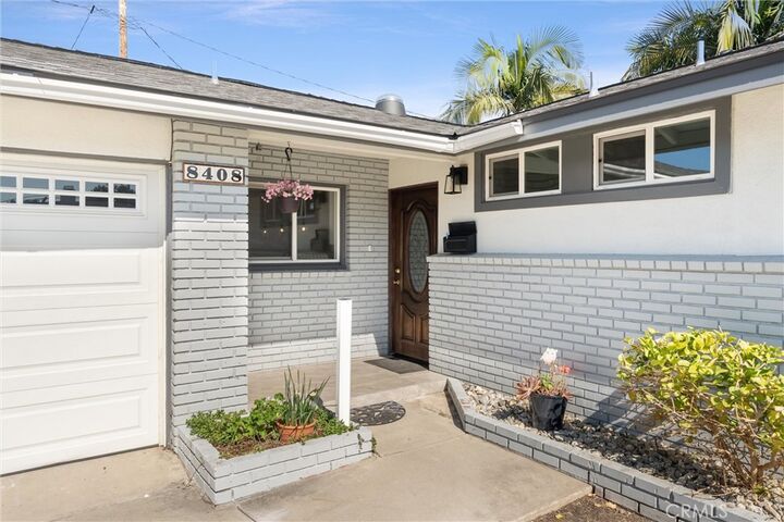 Property Photo:  8408 San Capistrano Way  CA 90620 