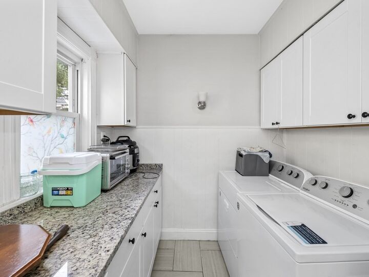 Property Photo:  28 Magnolia Street 1  MA 02474 