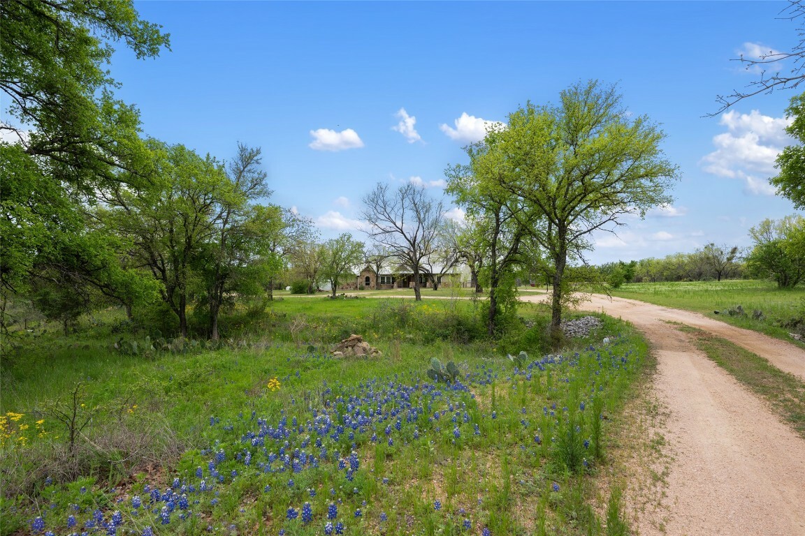 Property Photo:  201 Granite Boulevard  TX 78654 