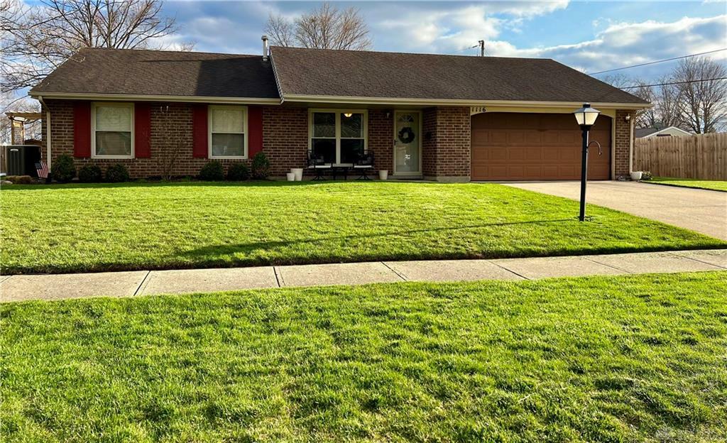 Property Photo:  1116 Londonderry Drive  OH 45377 