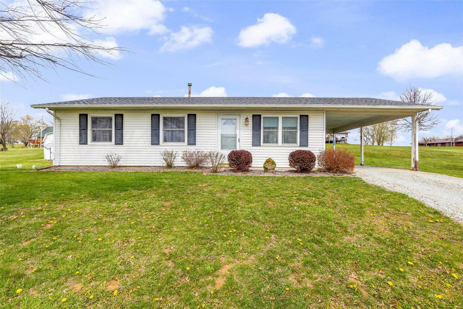 6727 Walnut Drive  Ste Genevieve MO 63670 photo