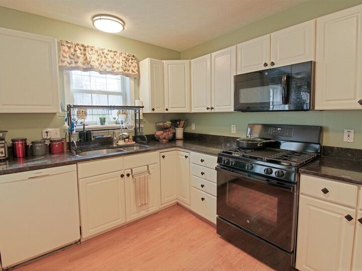 Property Photo: 7 Valley View Drive VT 05468