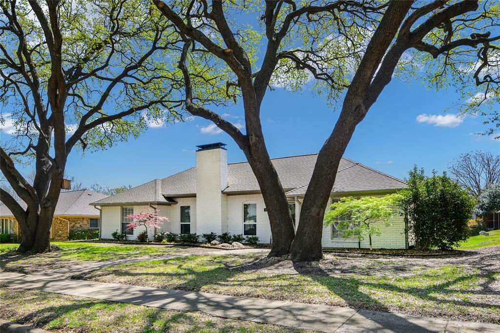 Property Photo:  1816 Lake Hill Lane  TX 75023 