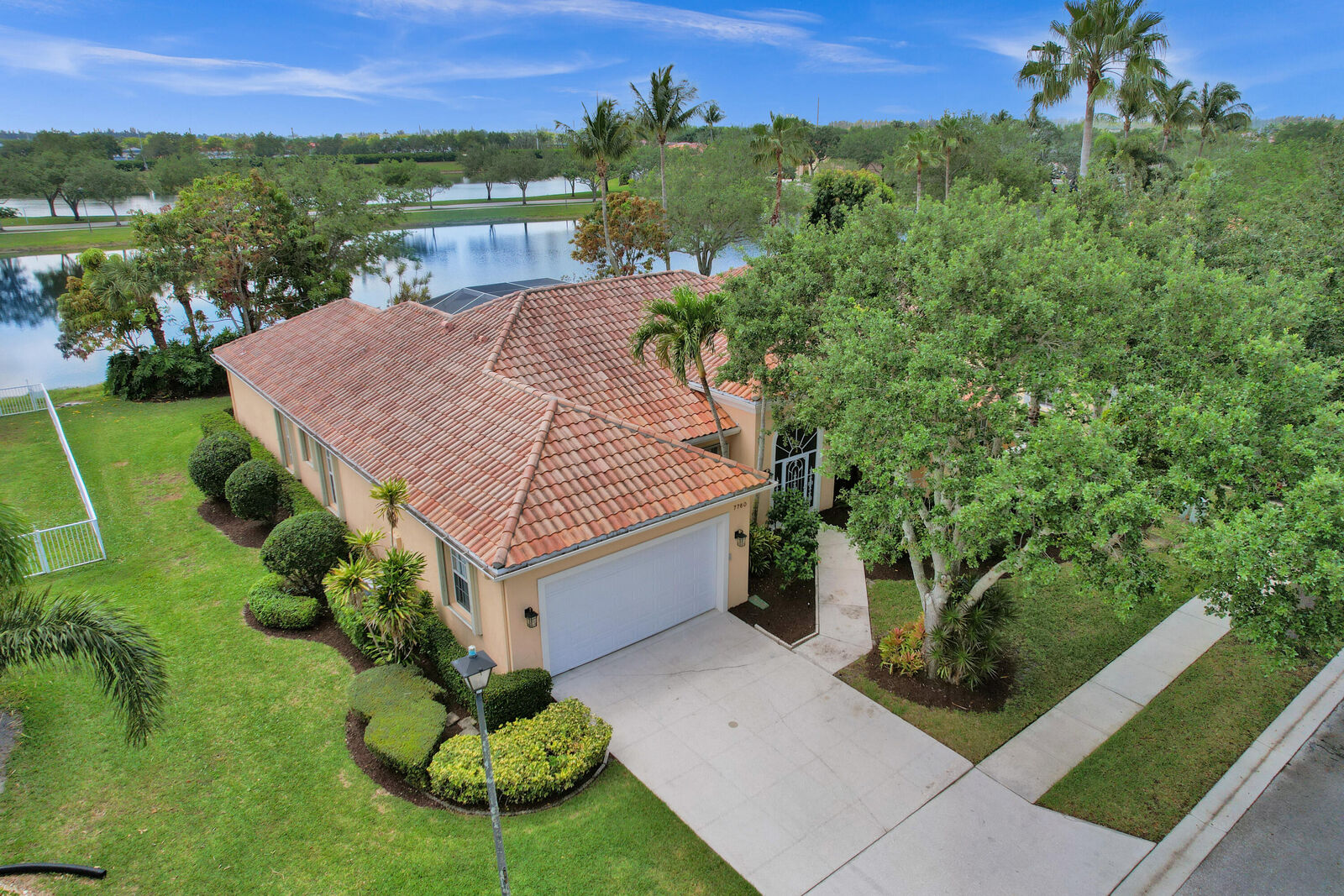 Property Photo:  7760 Spring Creek Drive  FL 33411 
