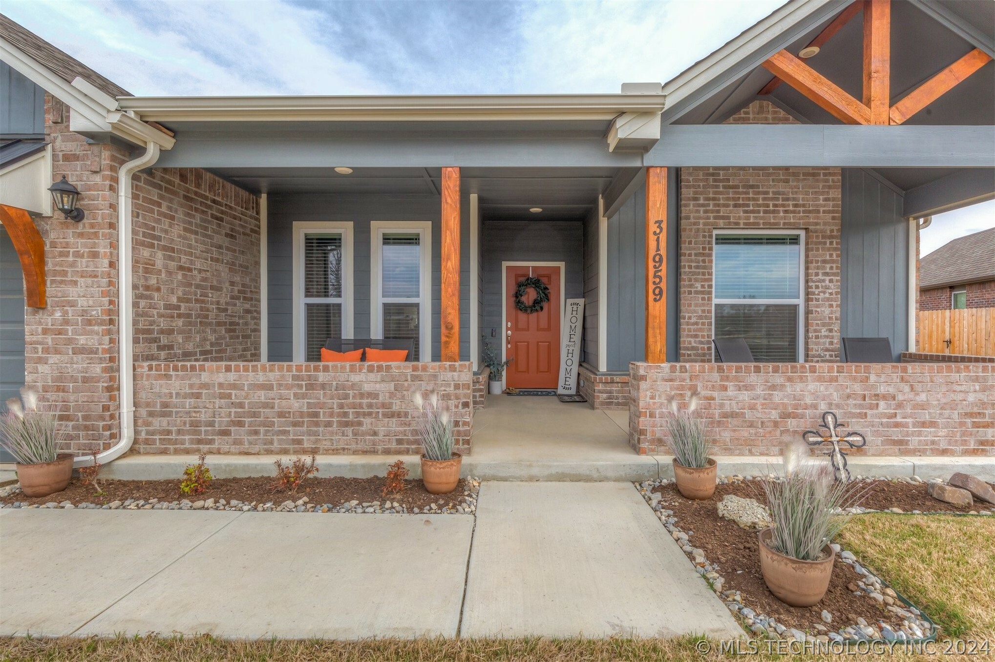 Property Photo:  31959 E 61st Place S  OK 74014 