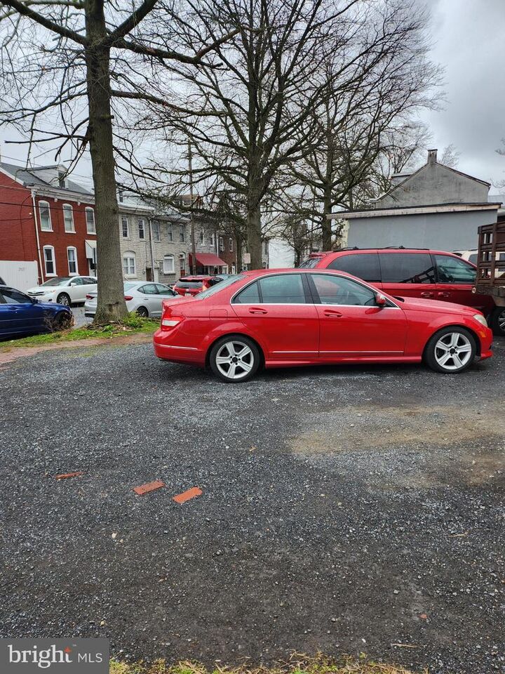 Property Photo:  646 Bingaman Street  PA 19602 