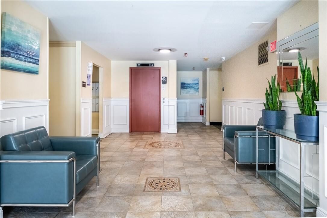 Property Photo:  421 N Broadway 12  NY 10701 