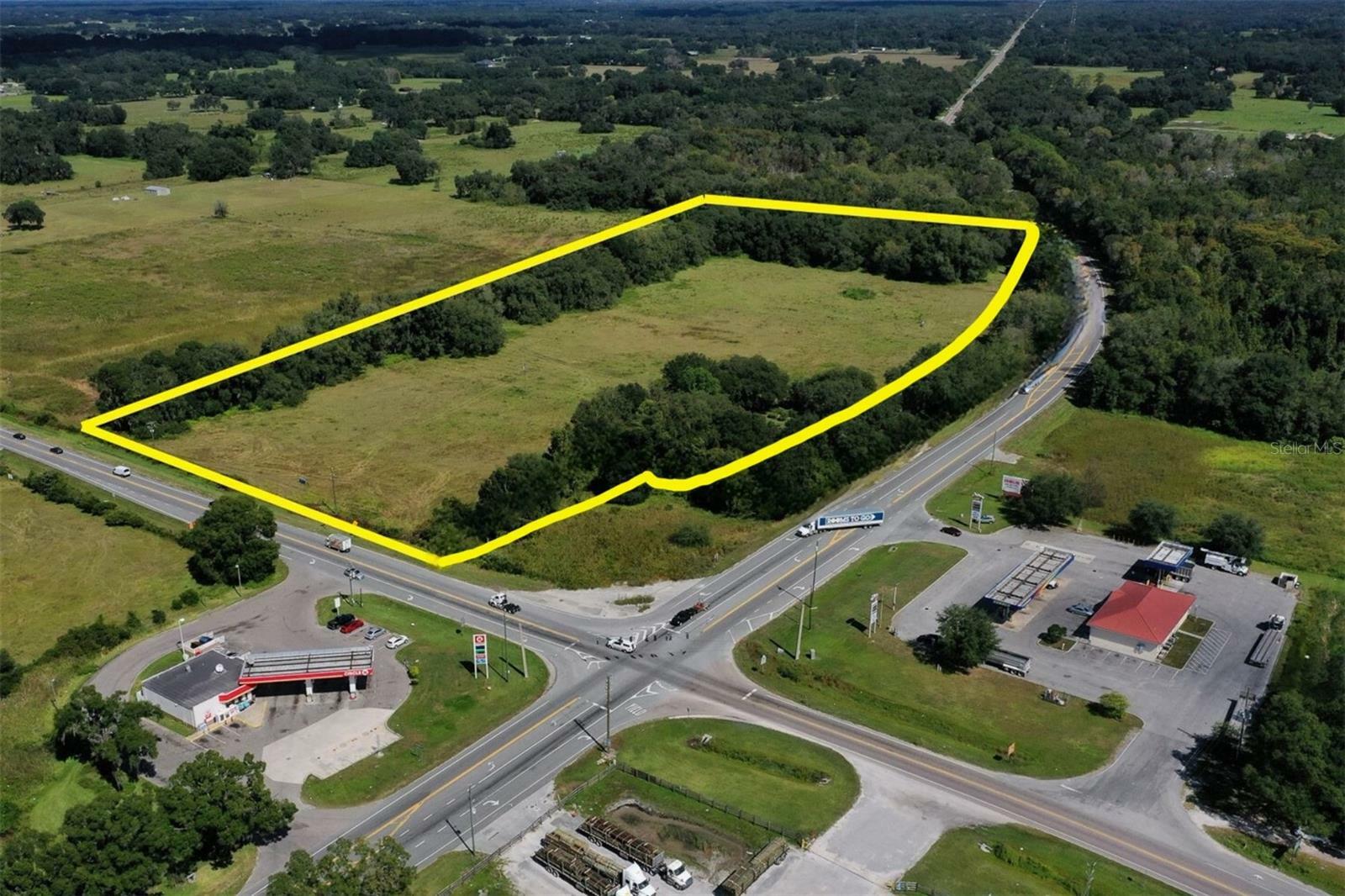 Property Photo: 3070 State Rd 50 FL 33597