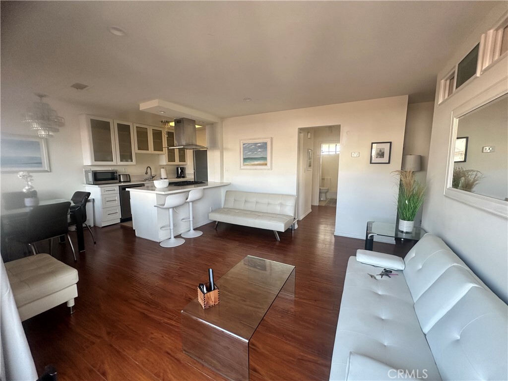 Photo de la propriété:  1934 18th Street 7  CA 90404 