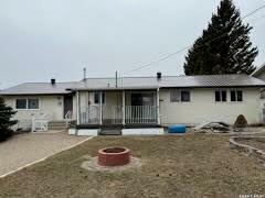 Property Photo:  419 2nd Avenue S  SK S0H 3R0 