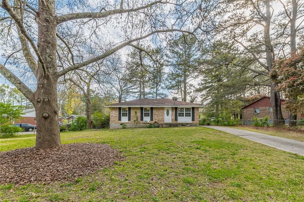 Property Photo: 65 Darwin Drive GA 30238
