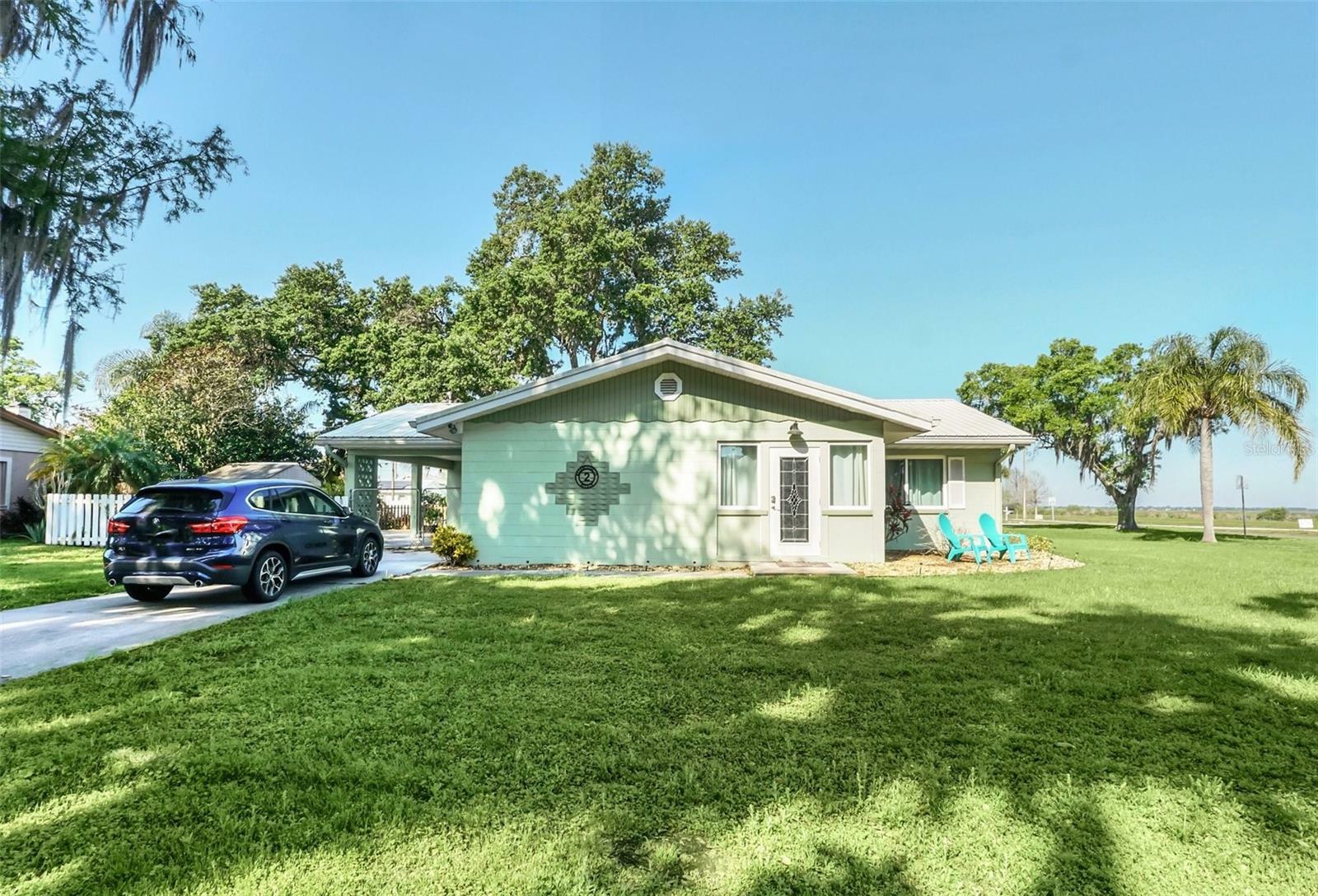 Property Photo: 2 Massachusetts Ave FL 34769