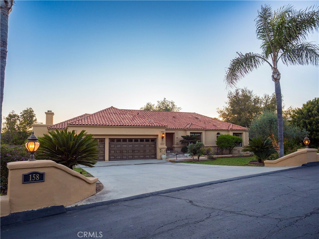 Property Photo:  158 Lake Ridge Circle  CA 92028 