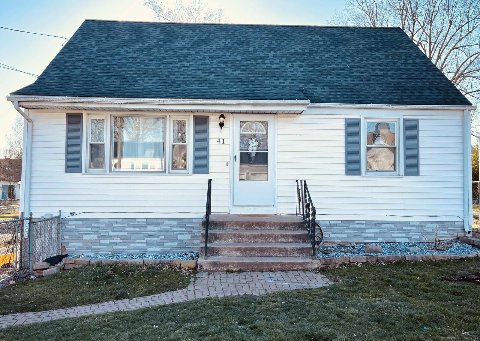 Property Photo: 41 Benson Street CT 06051