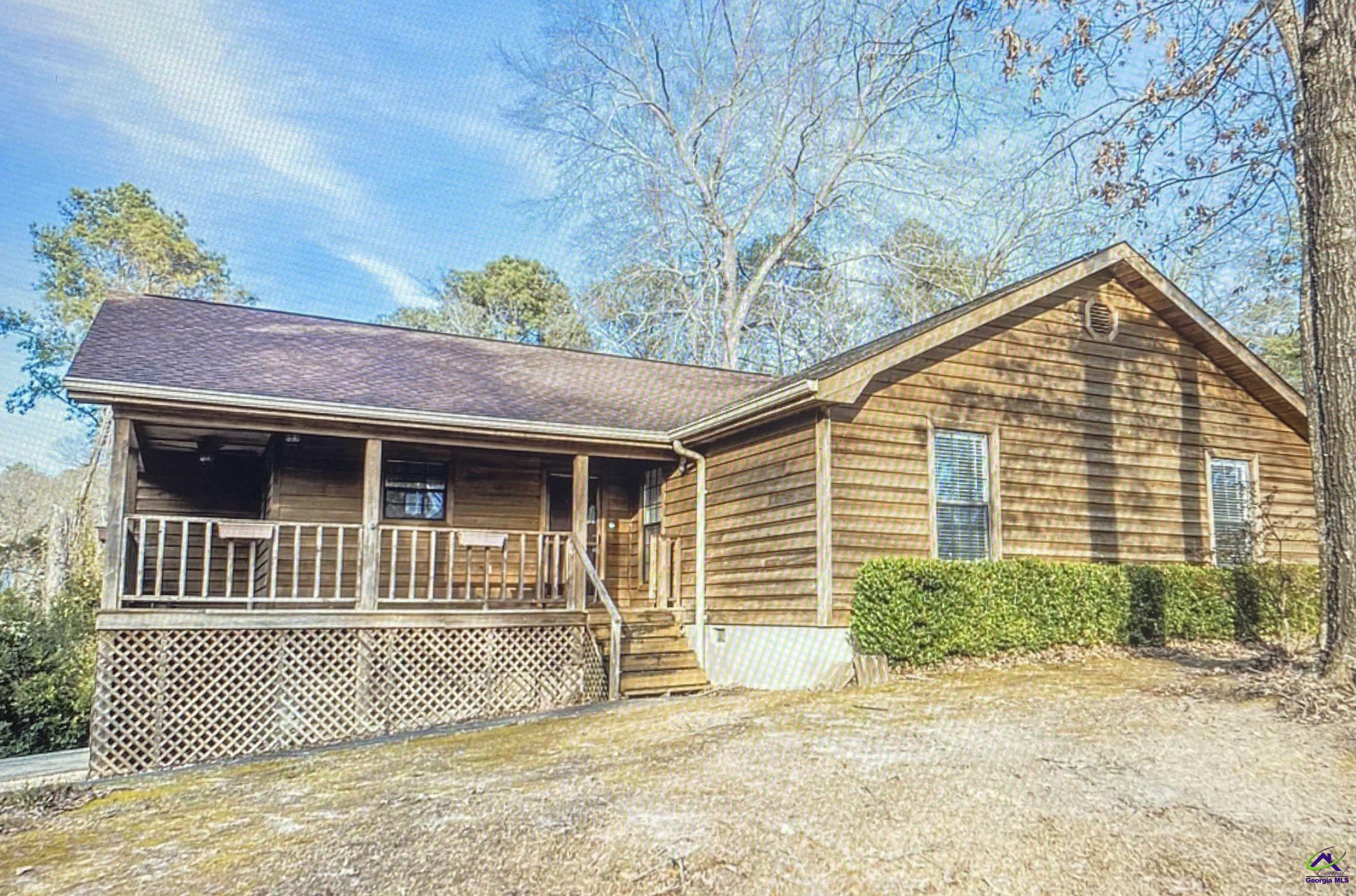 Property Photo:  403 Woodhaven Road  GA 31028 