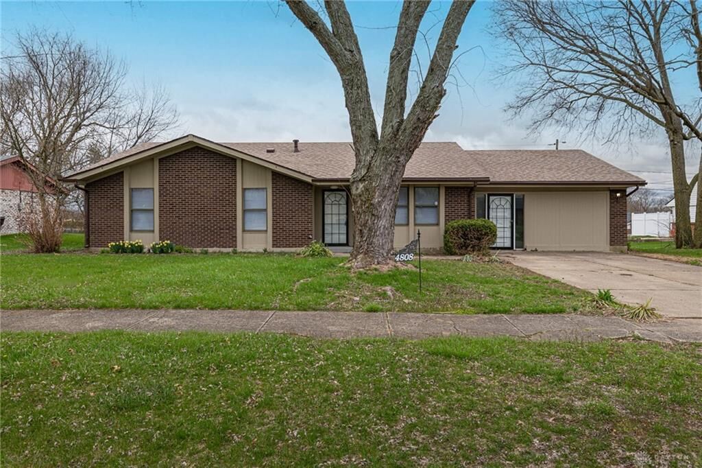 Property Photo:  4808 Olive Road  OH 45426 