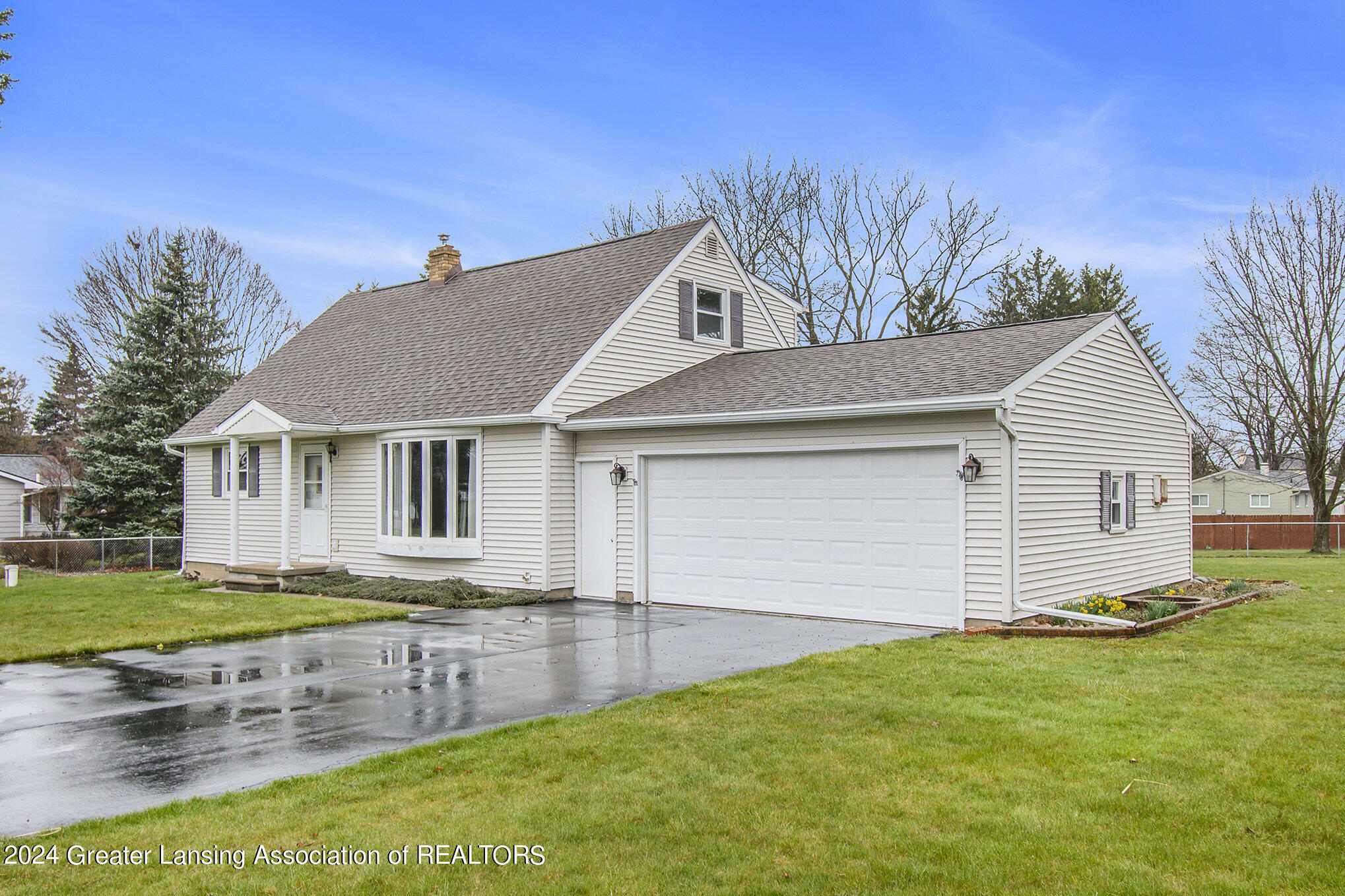 Property Photo: 3704 W Stoll Road MI 48906