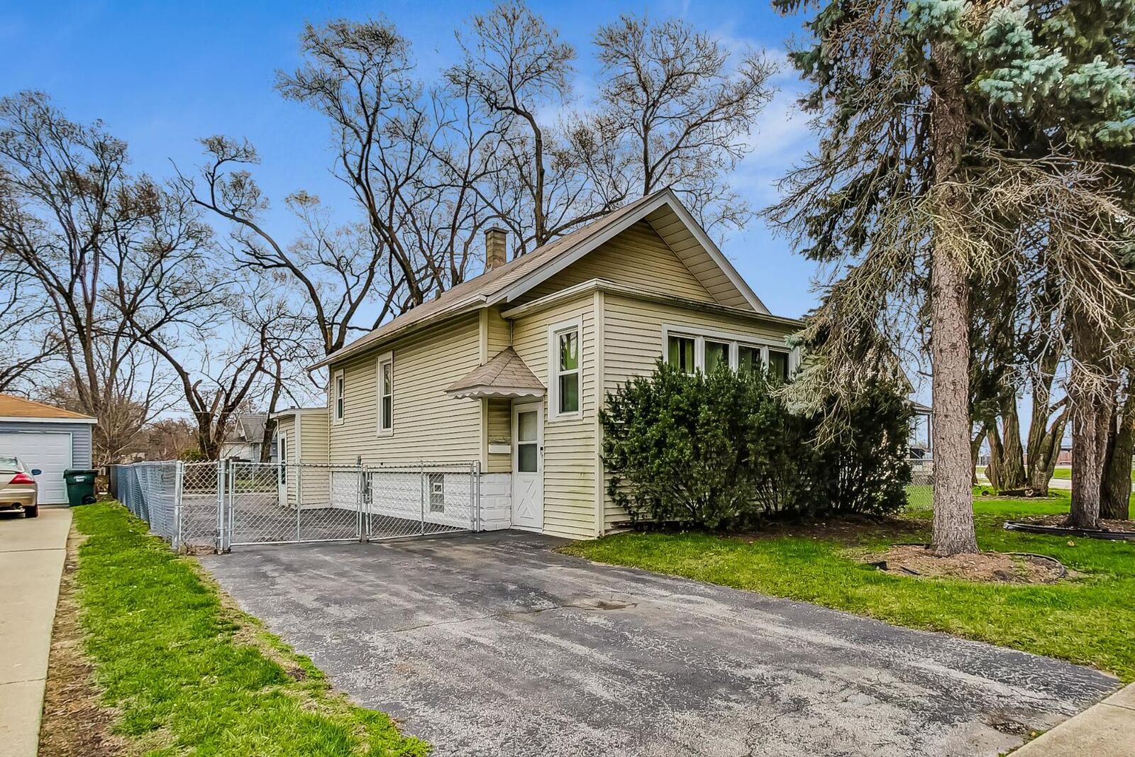 Property Photo:  14339 Grant Street  IL 60419 