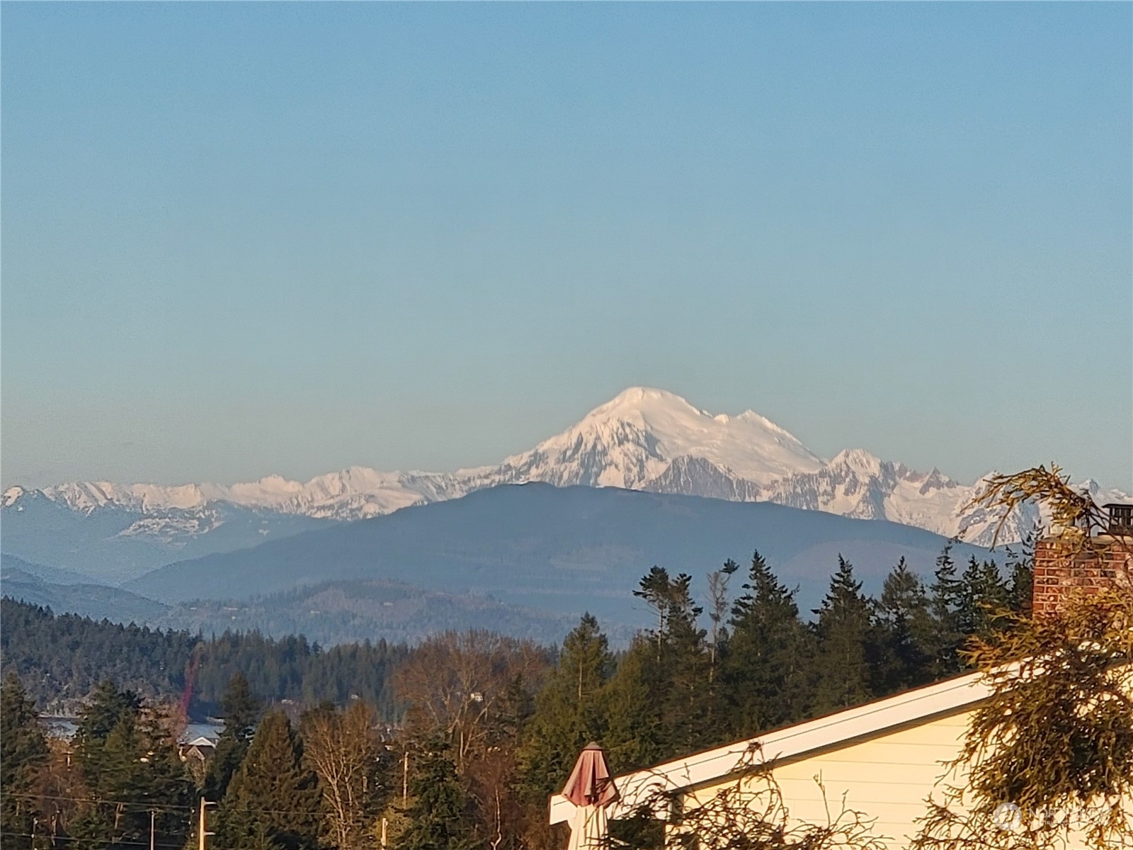 Property Photo: 3501 W 3rd Street WA 98221