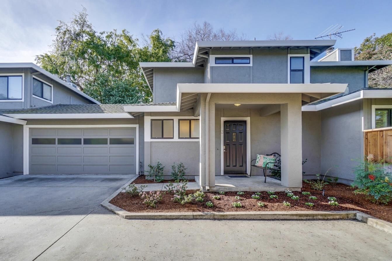 Property Photo:  668 North Rengstorff Avenue 3  CA 94043 
