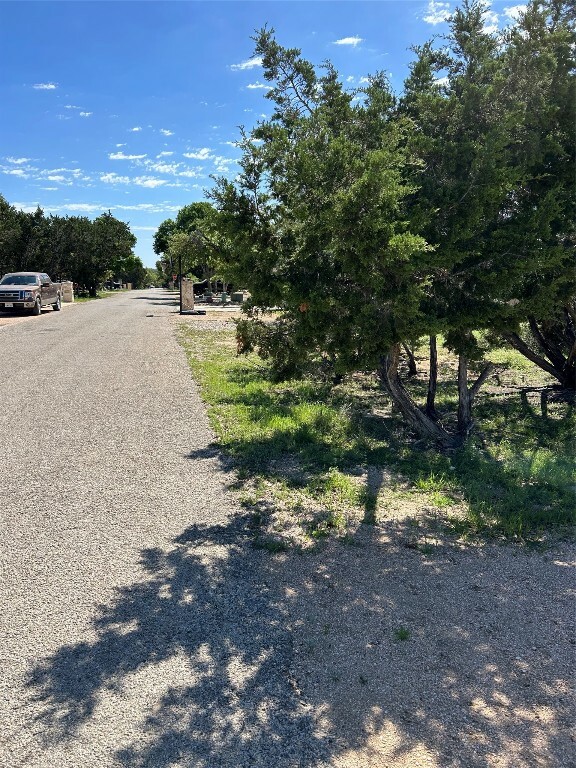 Property Photo:  9 Cochise Court  TX 78676 