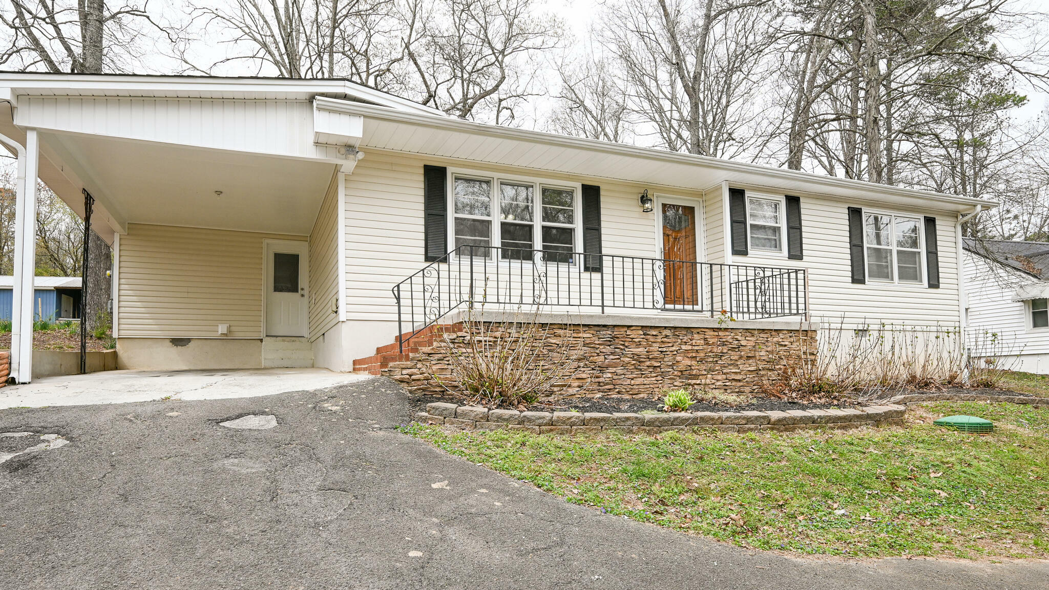 Property Photo:  801 NE Minnis Rd  TN 37323 