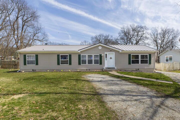 55196 Holmes Street  South Bend IN 46628 photo