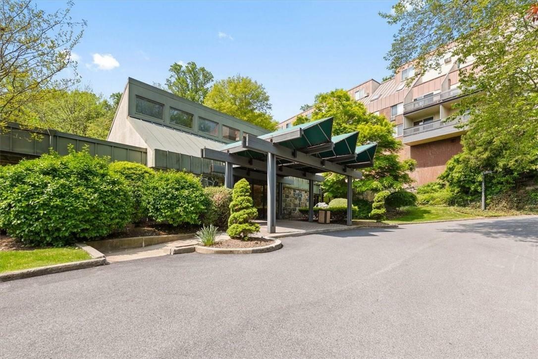 Property Photo: 2 Fountain Lane 3D NY 10583