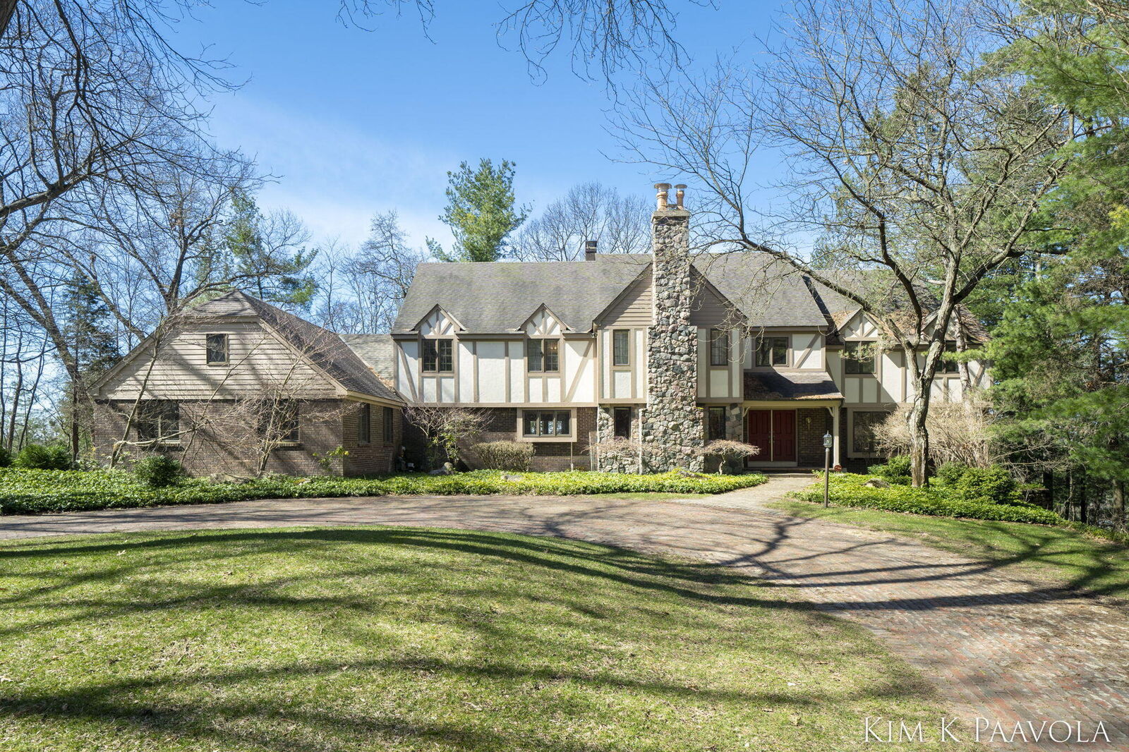Property Photo: 7675 Timber Bluff Road SE MI 49301