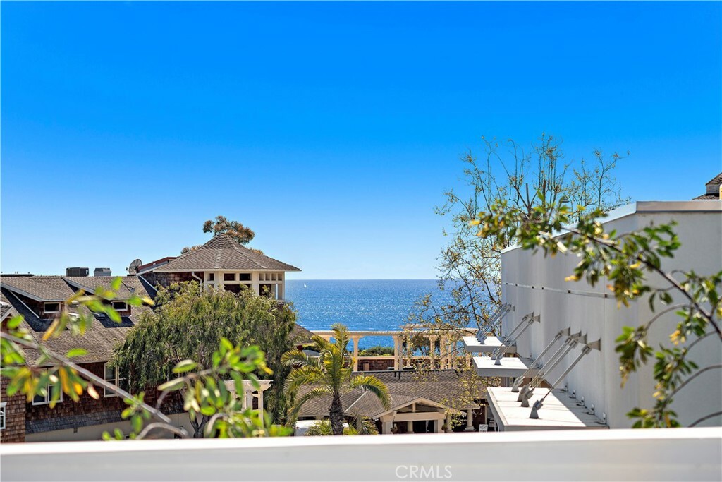 408 Hazel Drive  Corona Del Mar CA 92625 photo