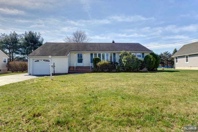 Property Photo:  10 Virginia Avenue  NJ 07444 