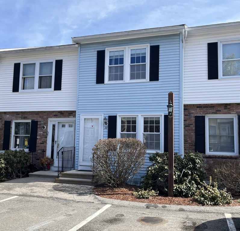 38 Mountainshire Dr 38  Worcester MA 01606 photo