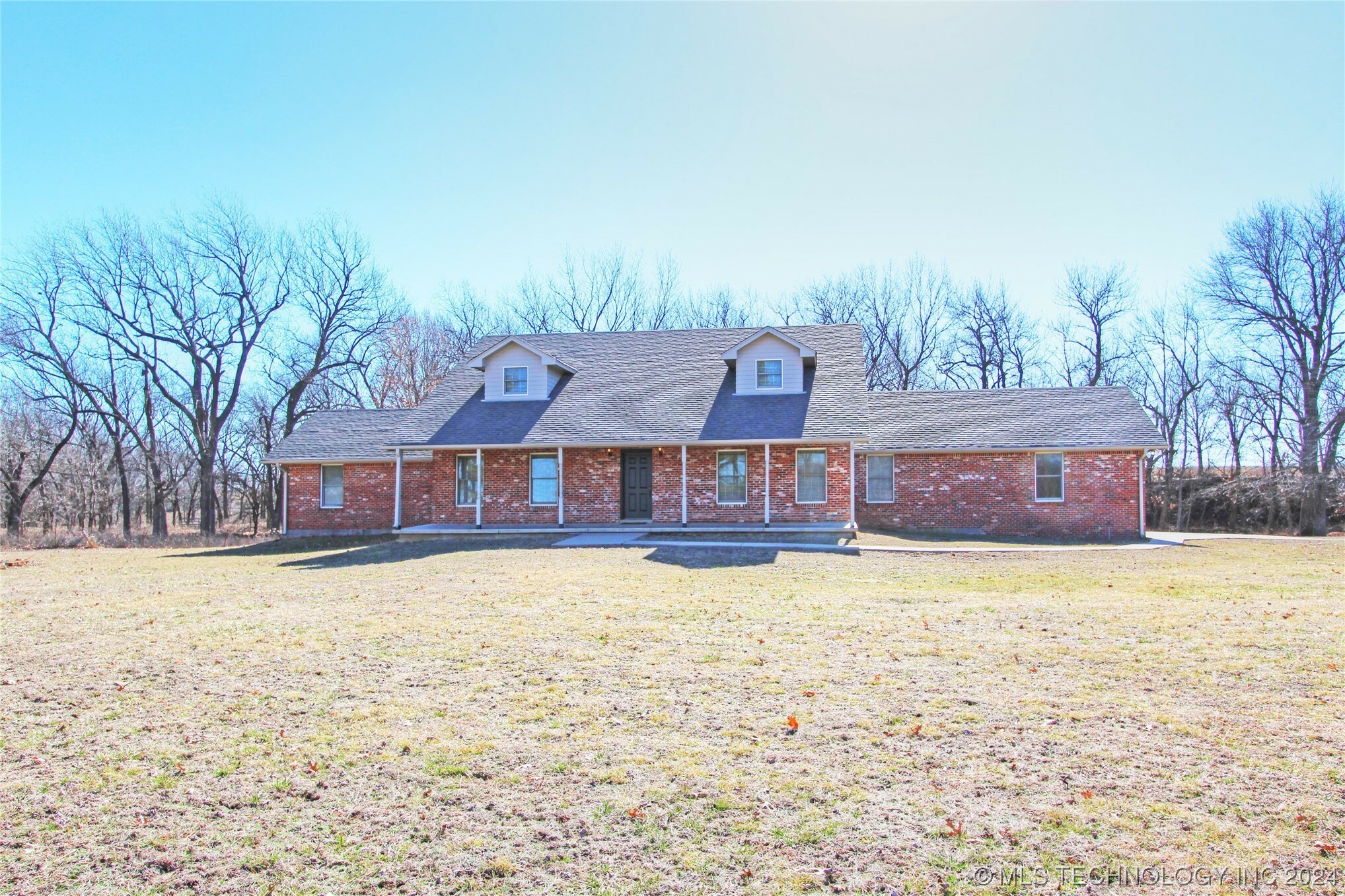 Property Photo:  9644 Ew 19 Road  OK 74048 