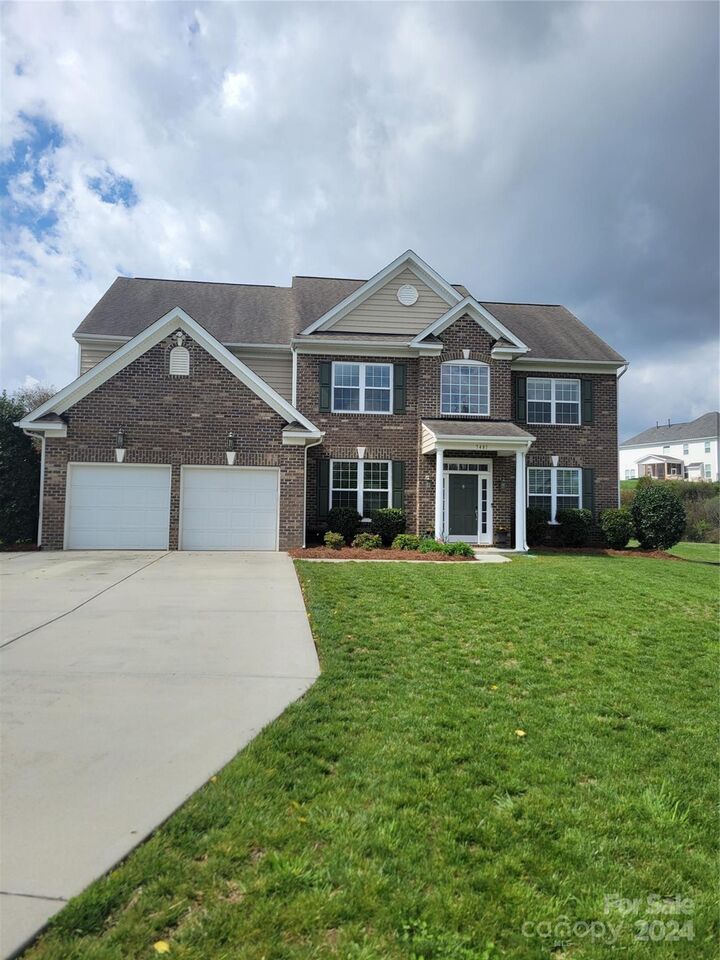 7481 Katelyn Court  Harrisburg NC 28075 photo
