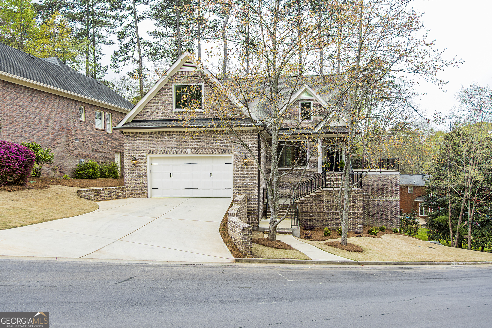 Property Photo:  101 Vinings Drive SE  GA 30161 