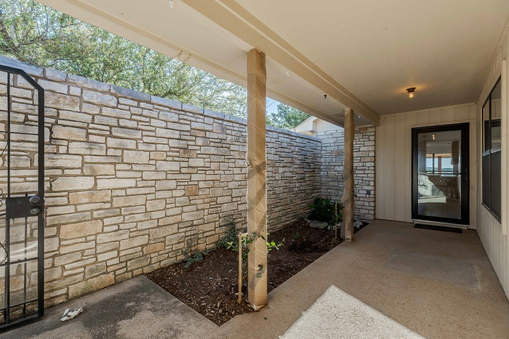 Property Photo:  107 Mesa Del Sol  TX 78028 