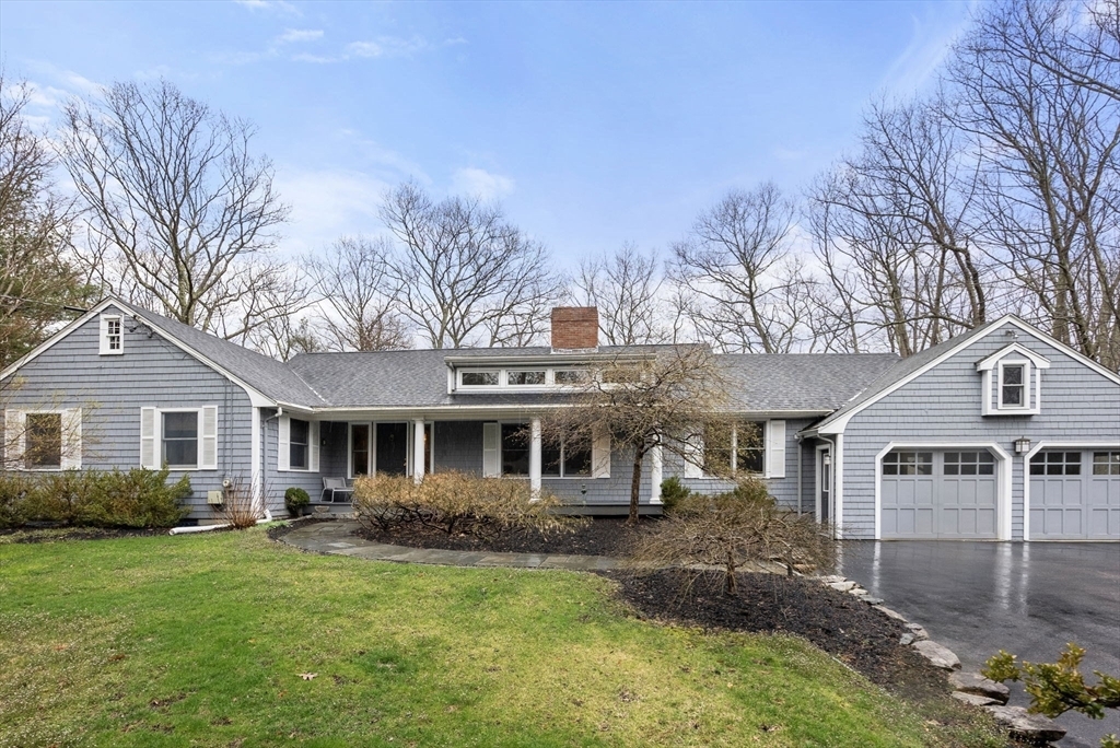 Property Photo:  21 Ivy Lane  MA 01770 