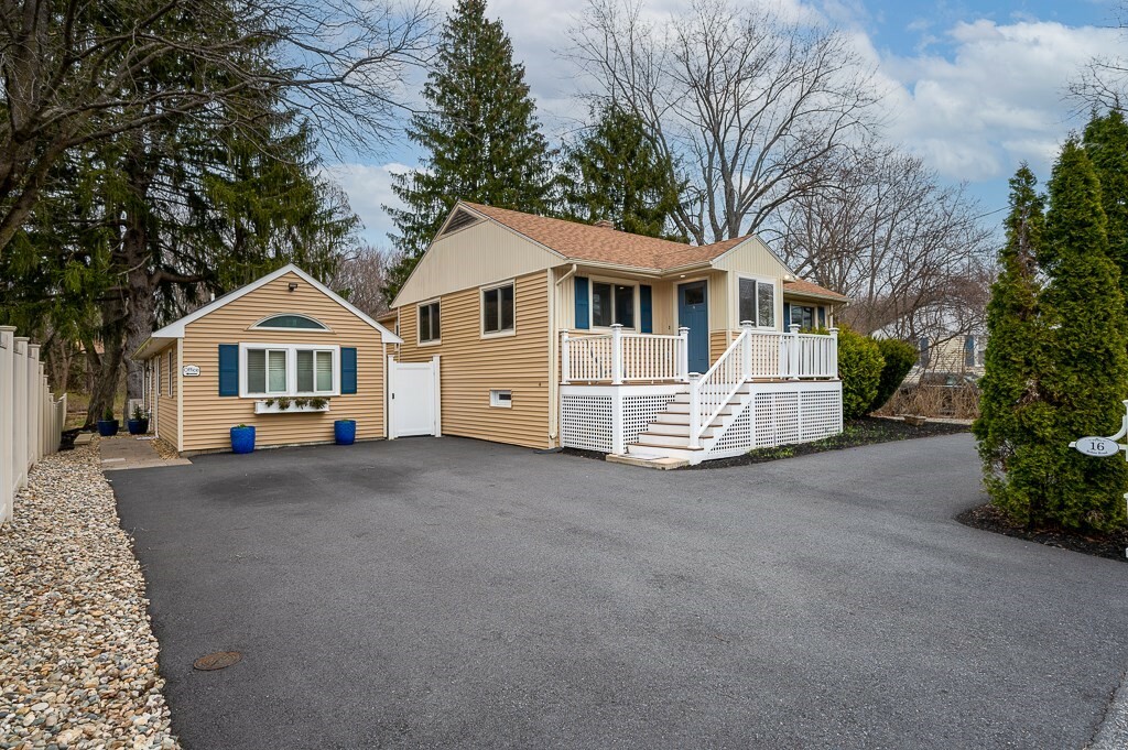 Property Photo:  16 Robin Road  MA 01581 