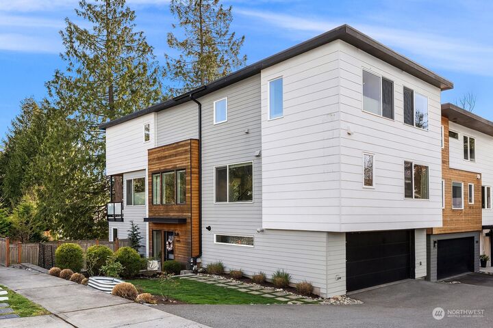 7005 118th Place NE  Kirkland WA 98033 photo