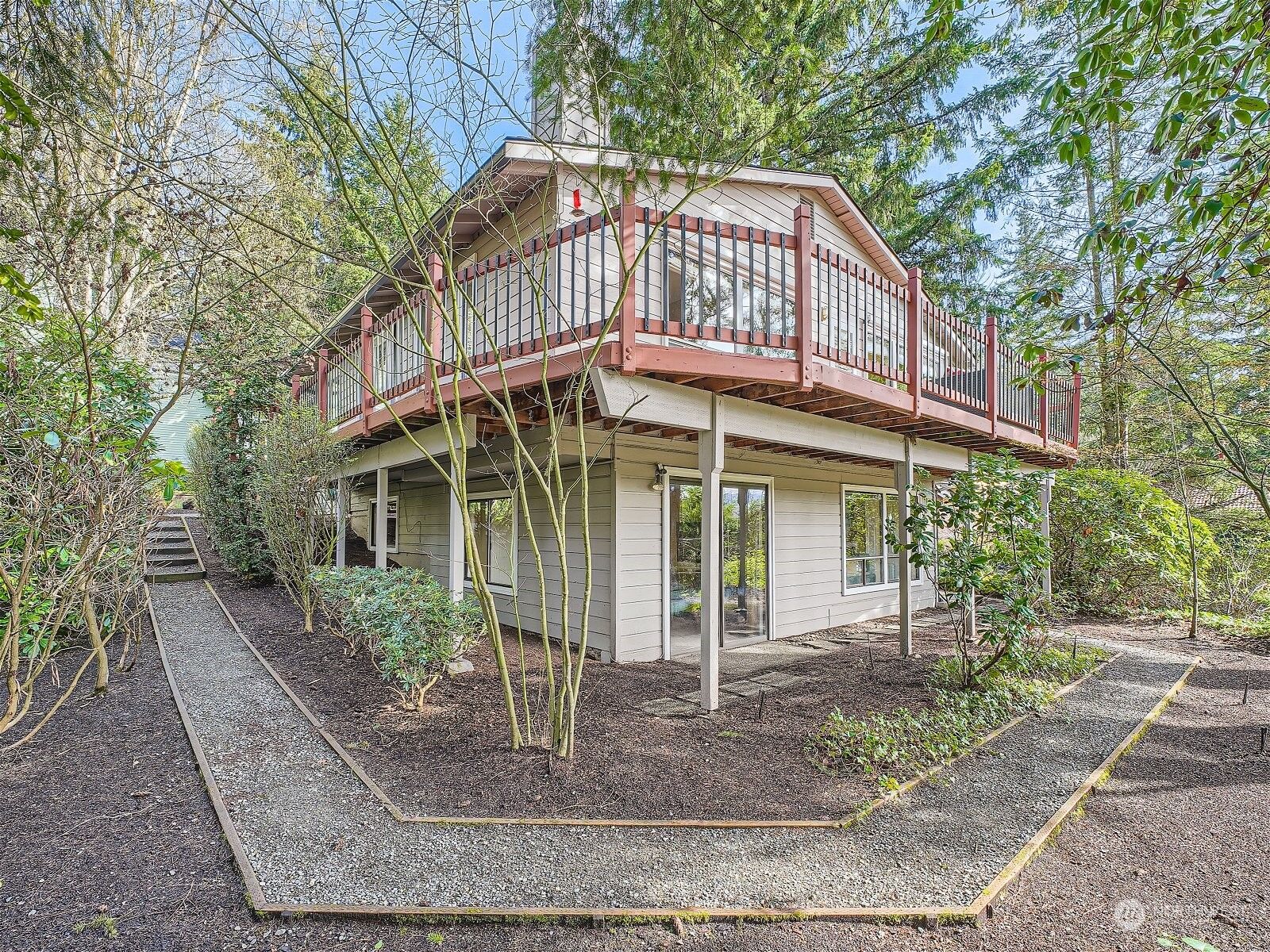 Property Photo:  3335 166th Place SE  WA 98008 