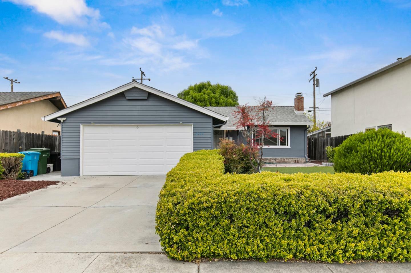 Property Photo:  2777 Donovan Avenue  CA 95051 