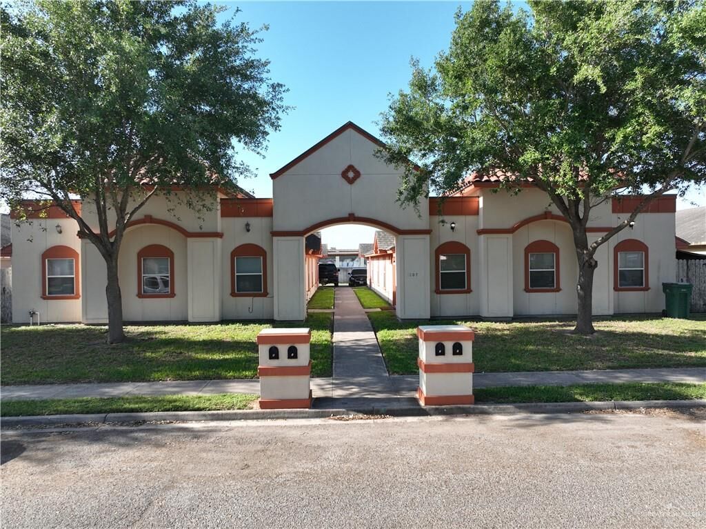 Property Photo: 1807 W Bronze Street W TX 78577