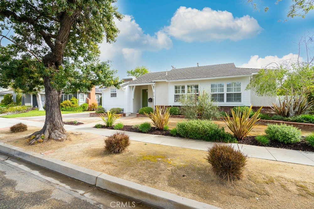 Property Photo:  4318 Keystone Avenue  CA 90232 