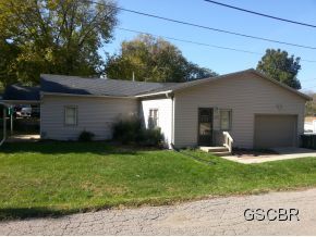 Property Photo:  3215 Davis Ave  IA 51106 