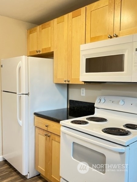 Property Photo:  12105 114th Avenue Ct E  WA 98374 