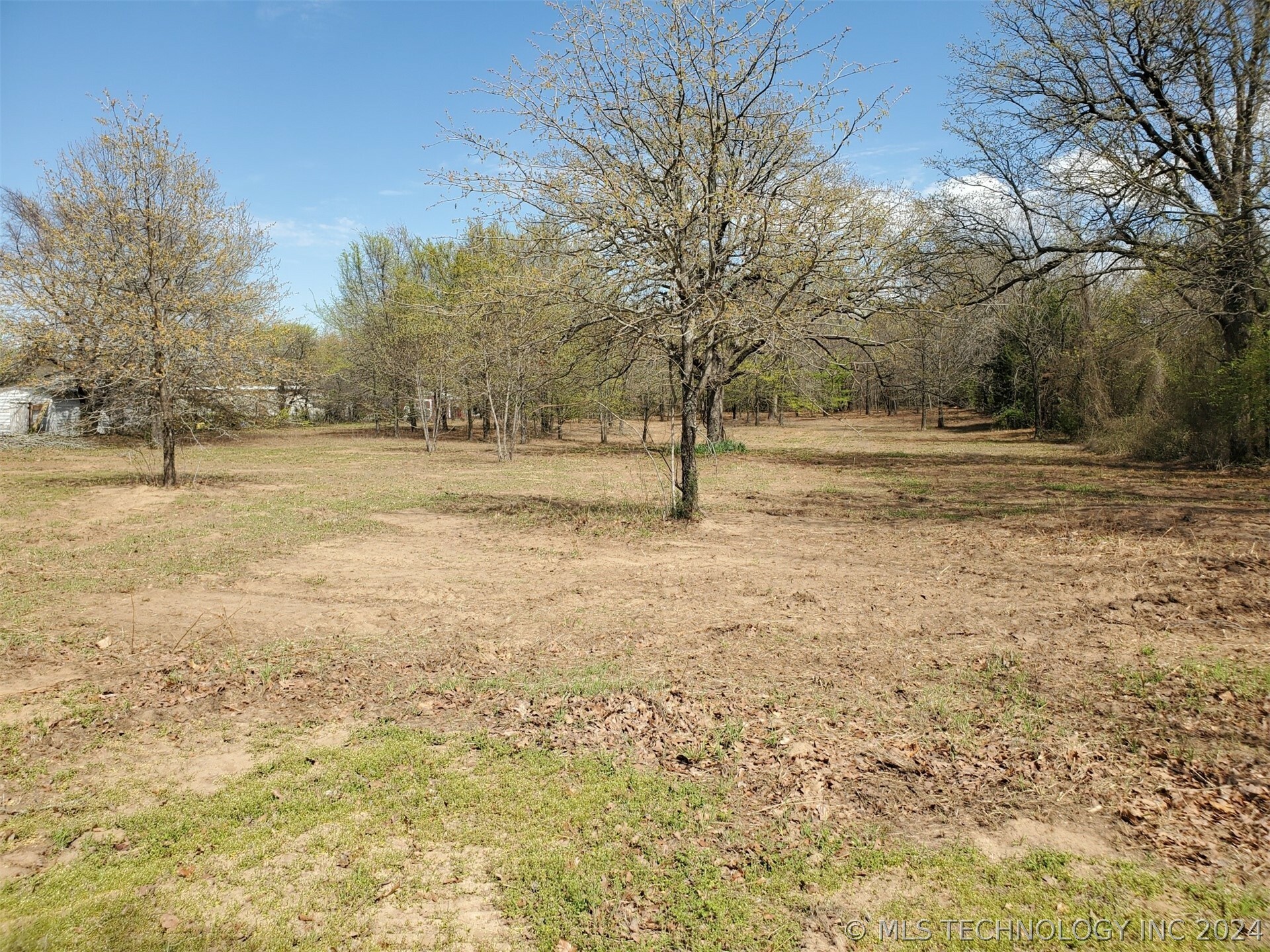 Property Photo:  421041 E 1169 Road  OK 74432 